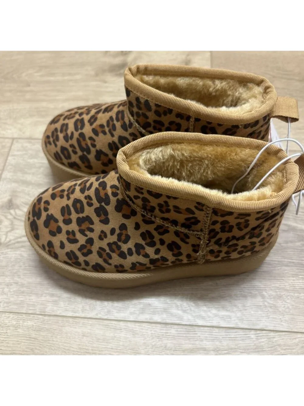 Olivia & Kate Girls Size 12 Girls Leopard Faux Fur Lined Boots. New No Box
